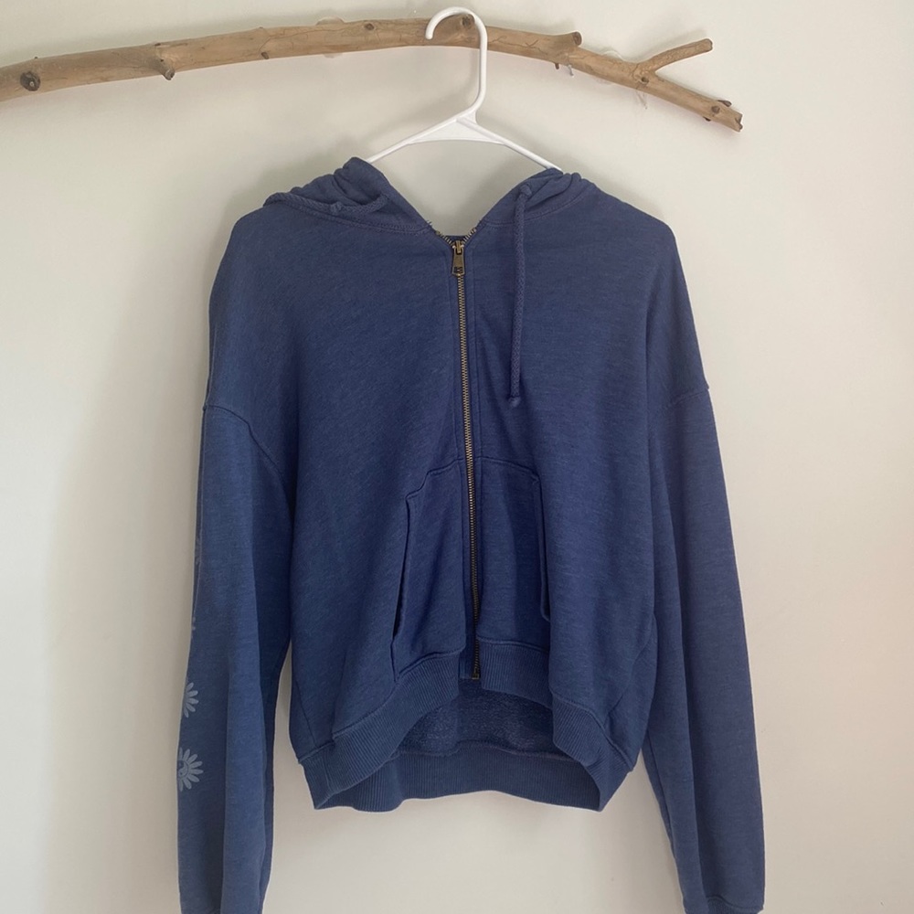 American eagle zip up hoodie